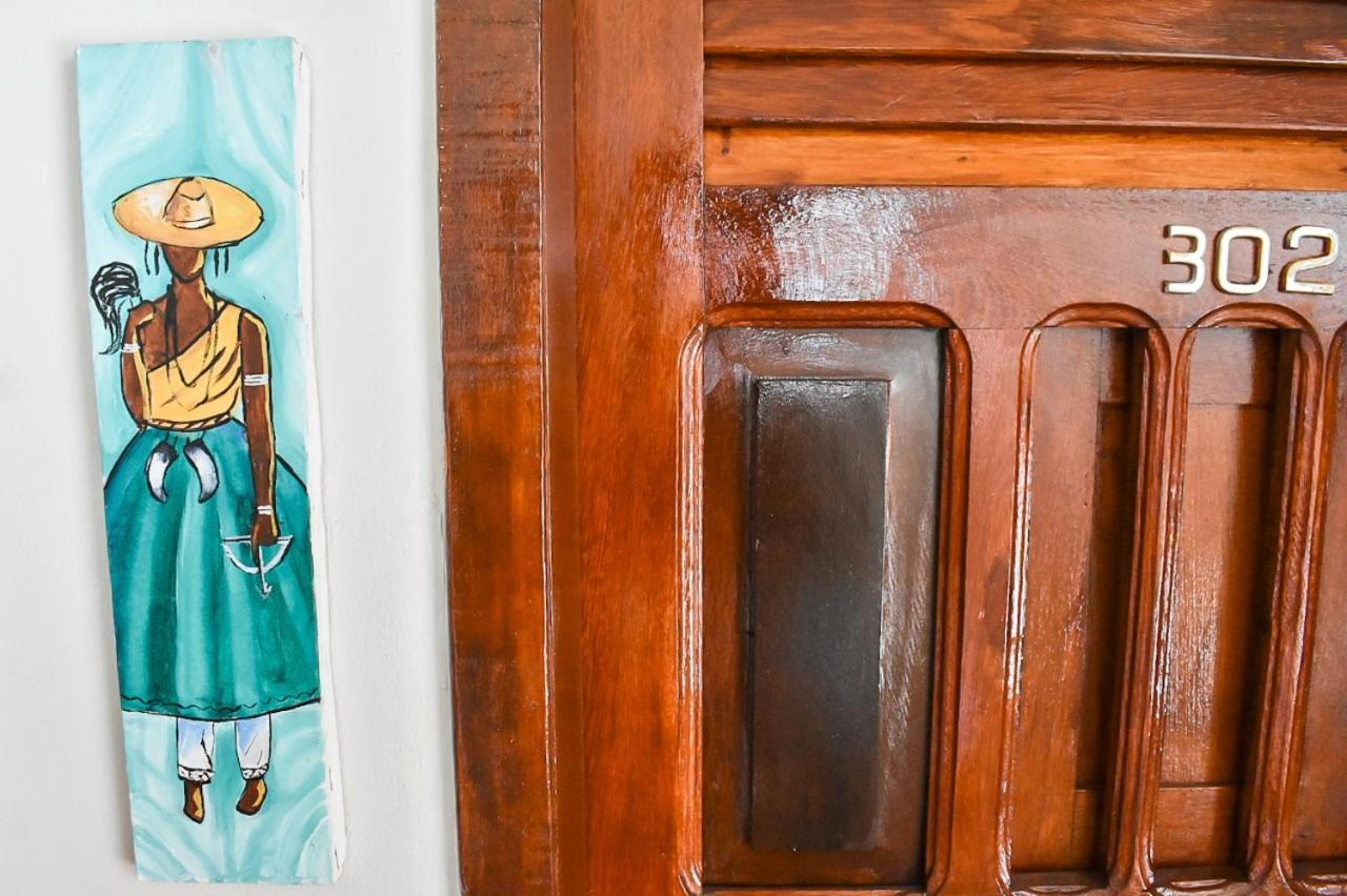 Tamboleiro Flats Hotel ซัลวาดอร์ ภายนอก รูปภาพ